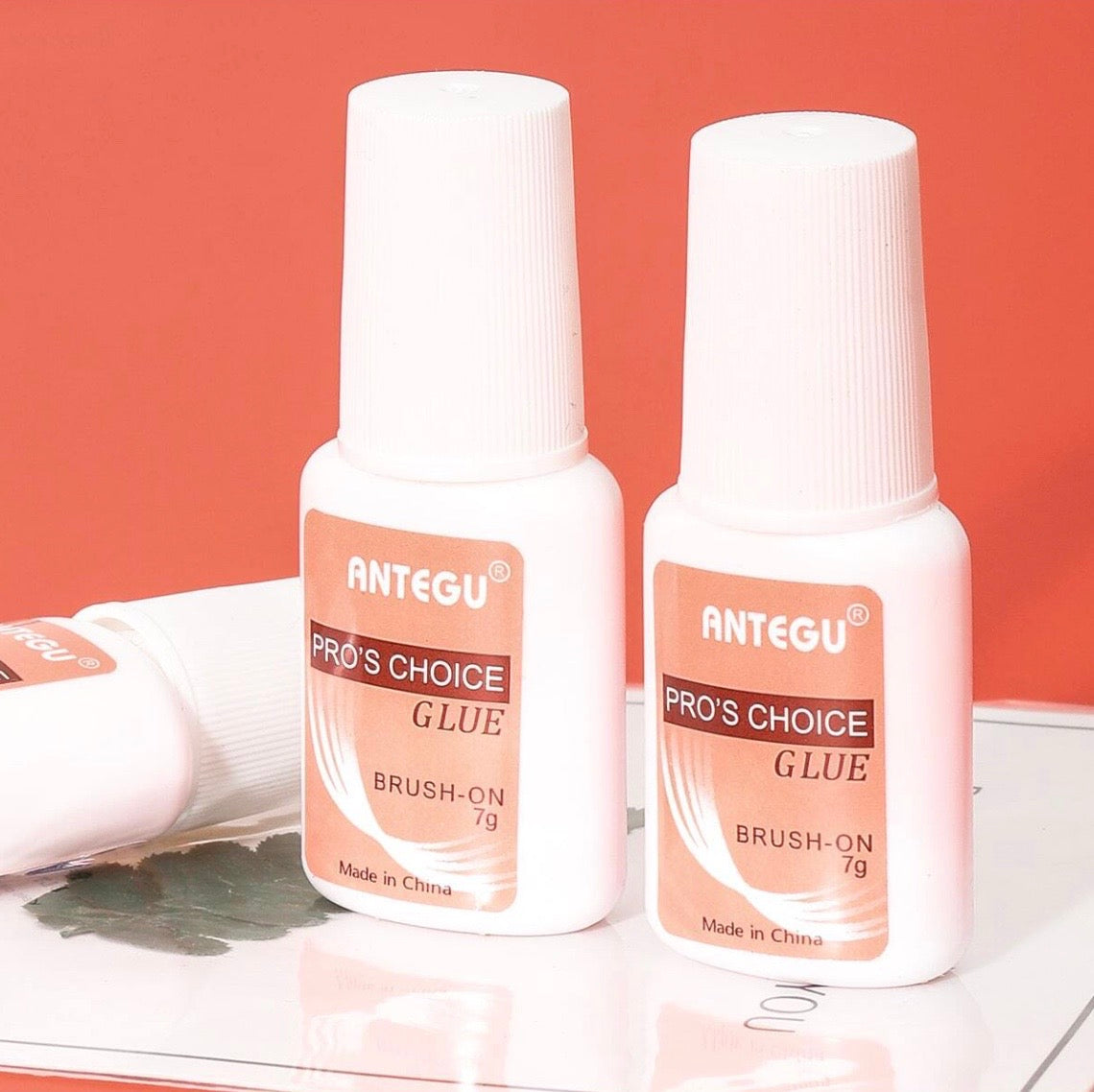 Nail Glue