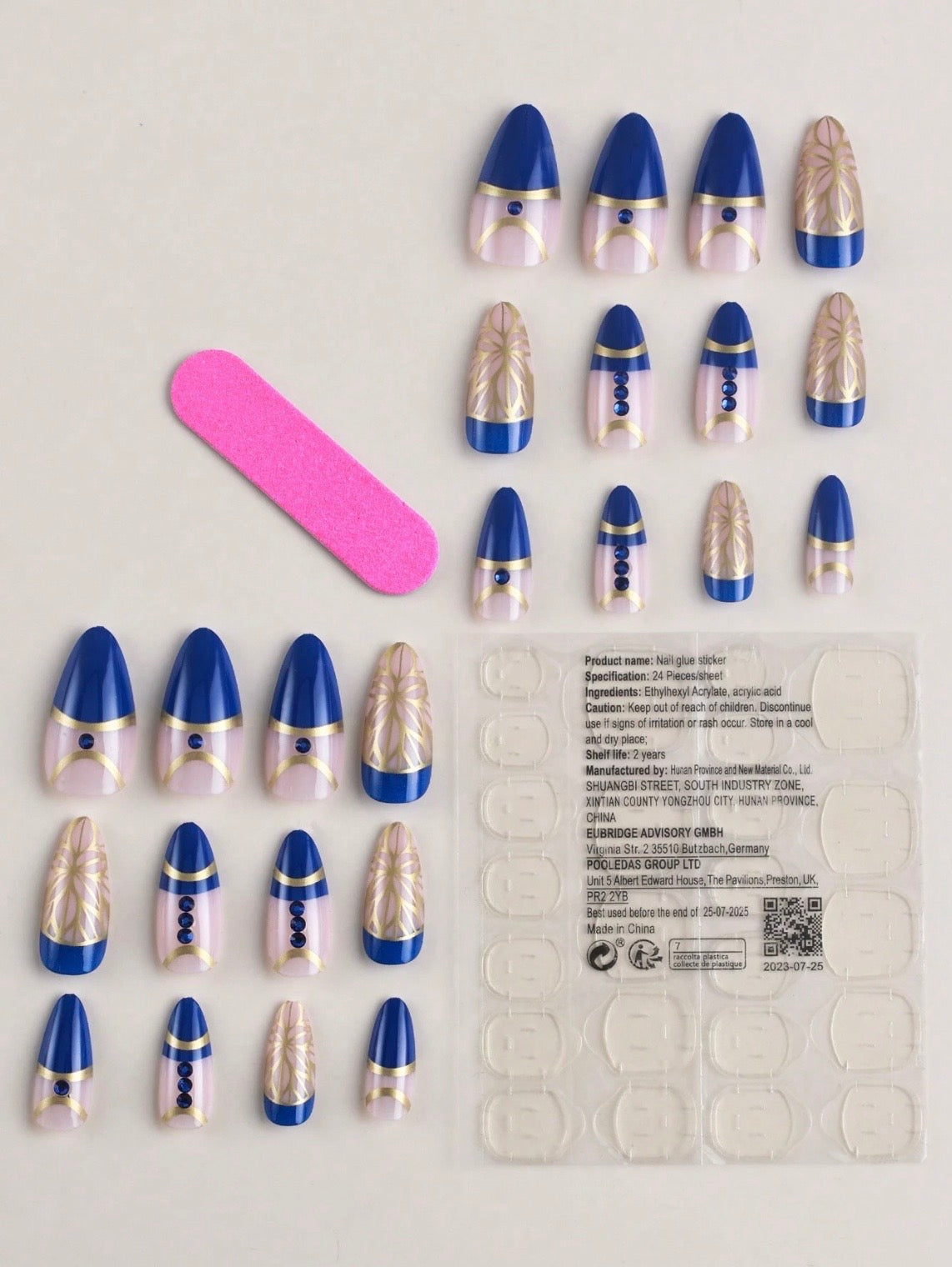 Mystic Blue Elegance Nails