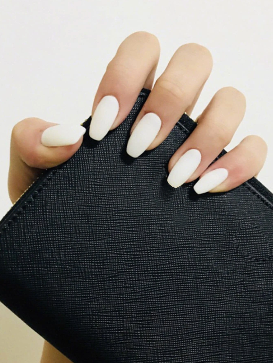 Ivory Chic Nails