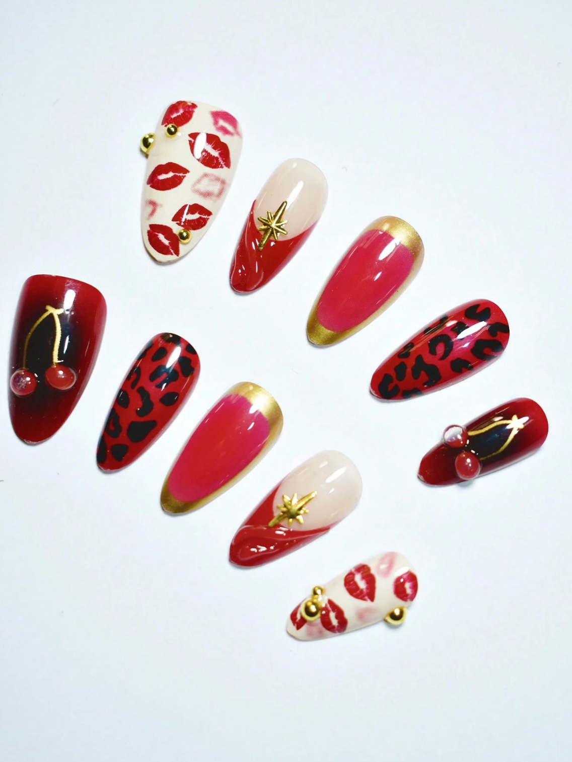 Kiss & Claw Nails