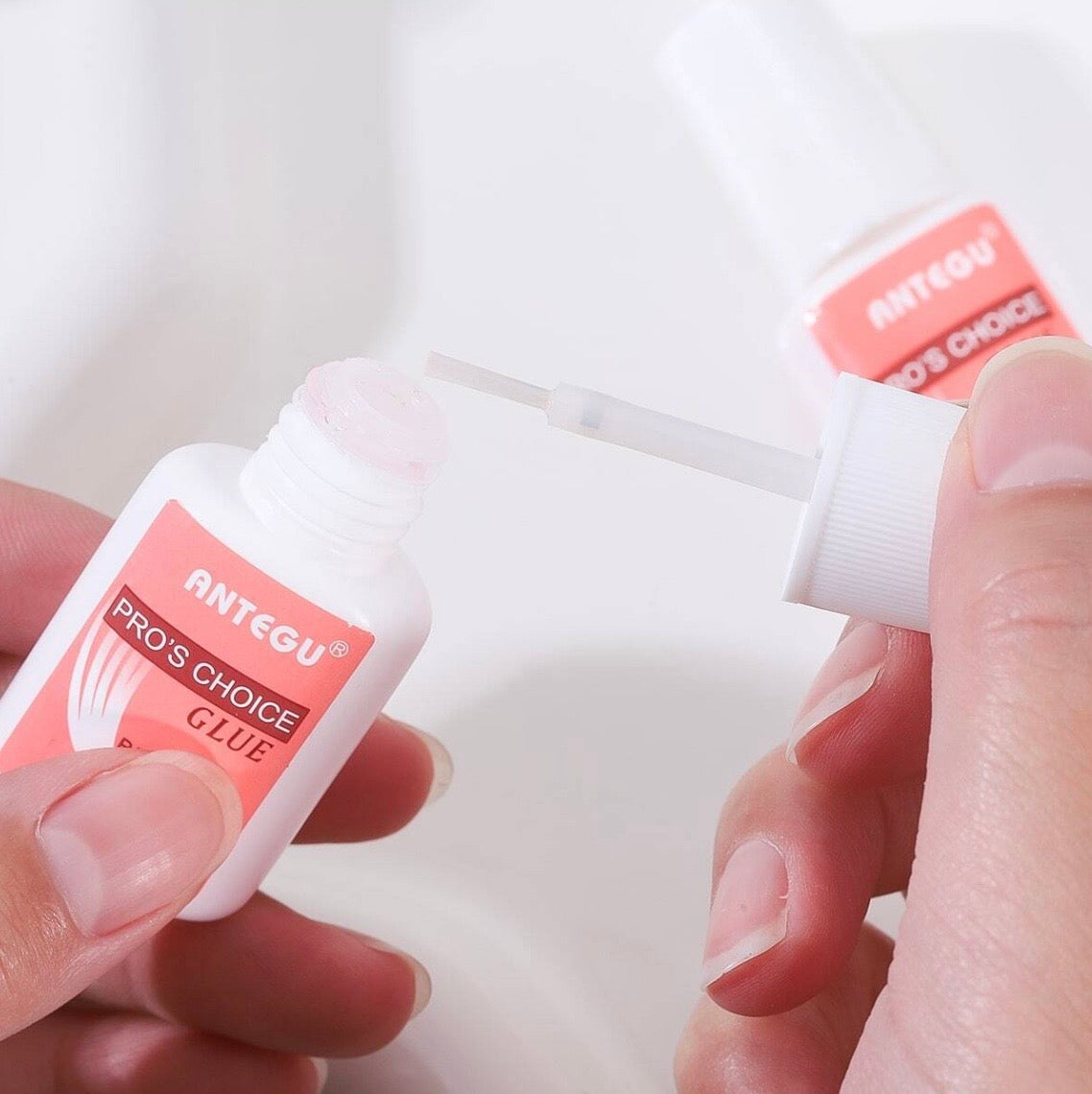 Nail Glue