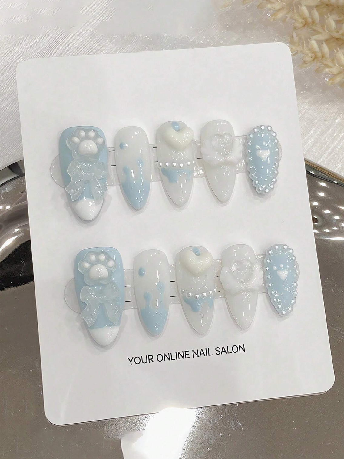 Cloud Cuddle Nails