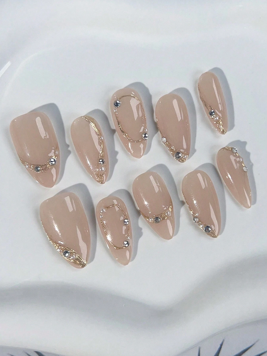 Veil Lines Nails