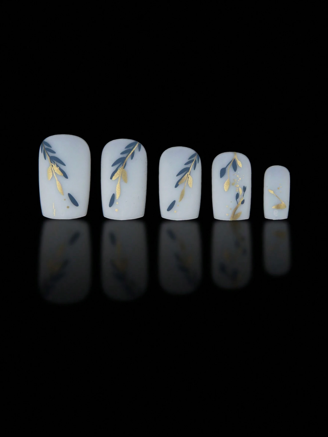 Falling Leaves Nails