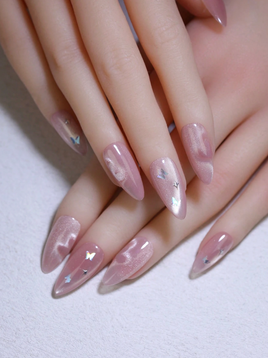 Soft-love Nails
